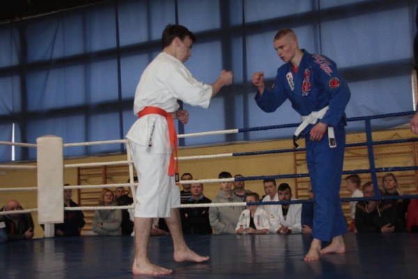43.Puchar Polski Furo Karate 2016 Wiśniowa Góra Jakub Ślepko vs Arnold Jagiełło
