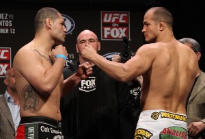 Cain Velasquez vs. Junior dos Santos UFC on Fox weigh in