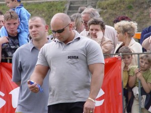 Kamil Bazelak sędzią na Mistrzostwach Polski Strongman w Parzęczewie